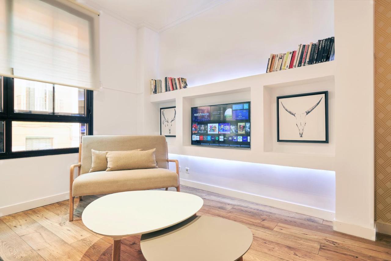 Conde Duque St Apartment Madrid Bagian luar foto
