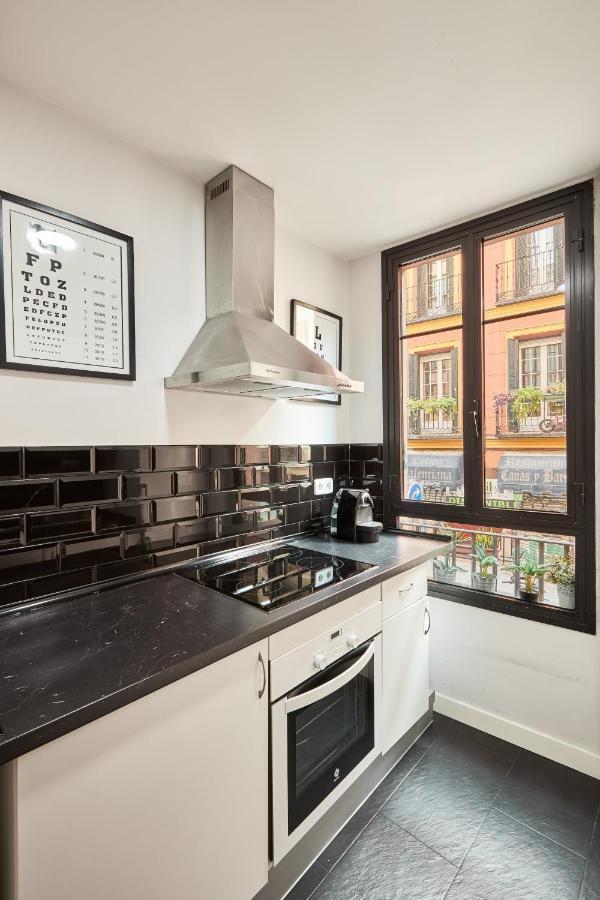 Conde Duque St Apartment Madrid Bagian luar foto