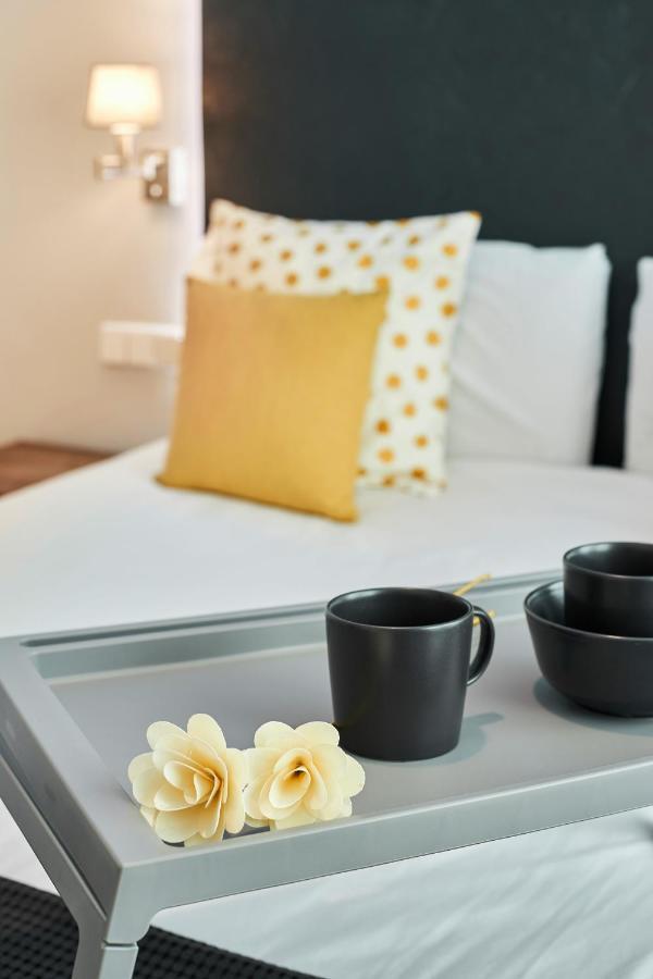 Conde Duque St Apartment Madrid Bagian luar foto